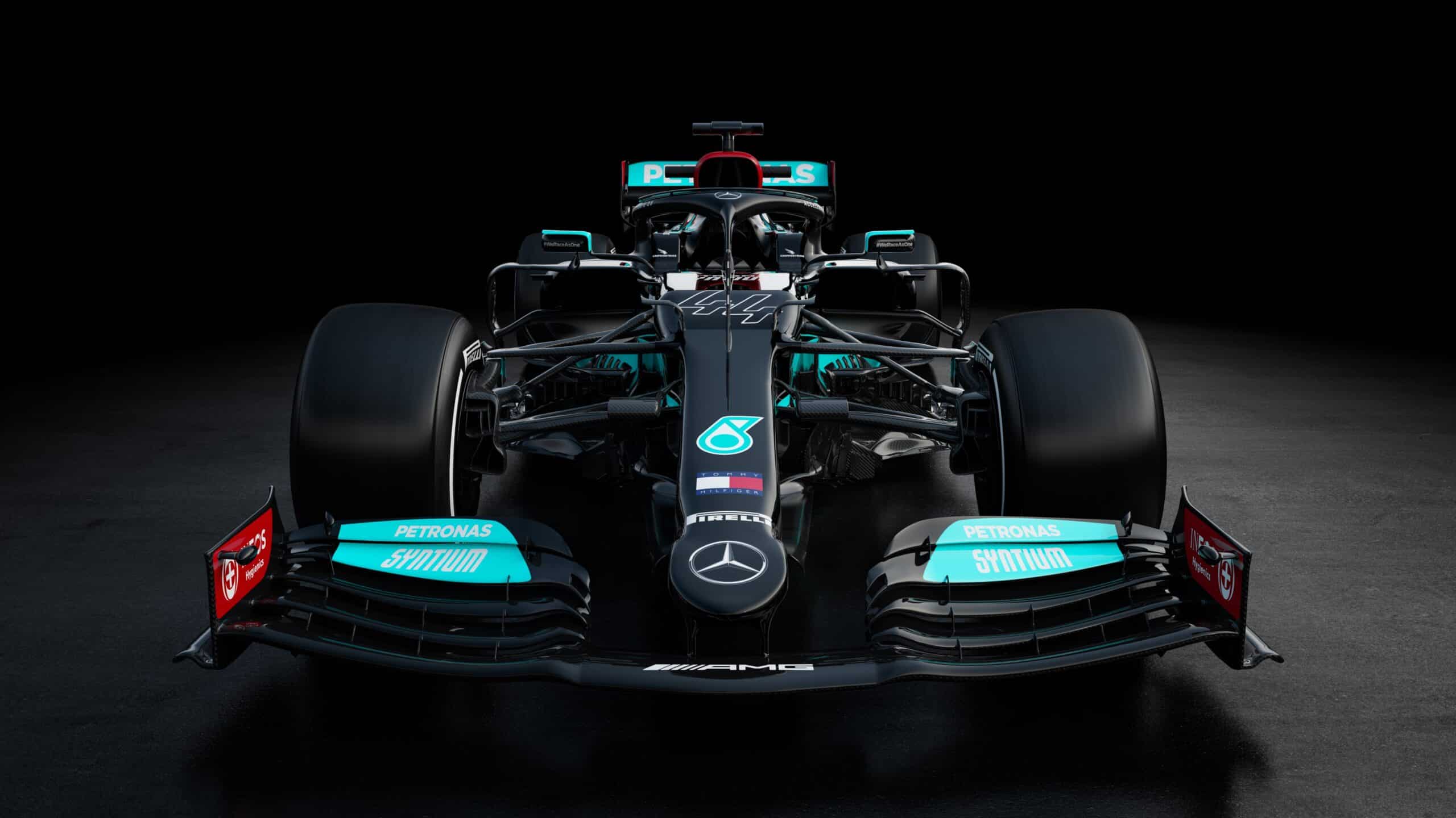Mercedes presenta el W12 de Hamilton y Bottas