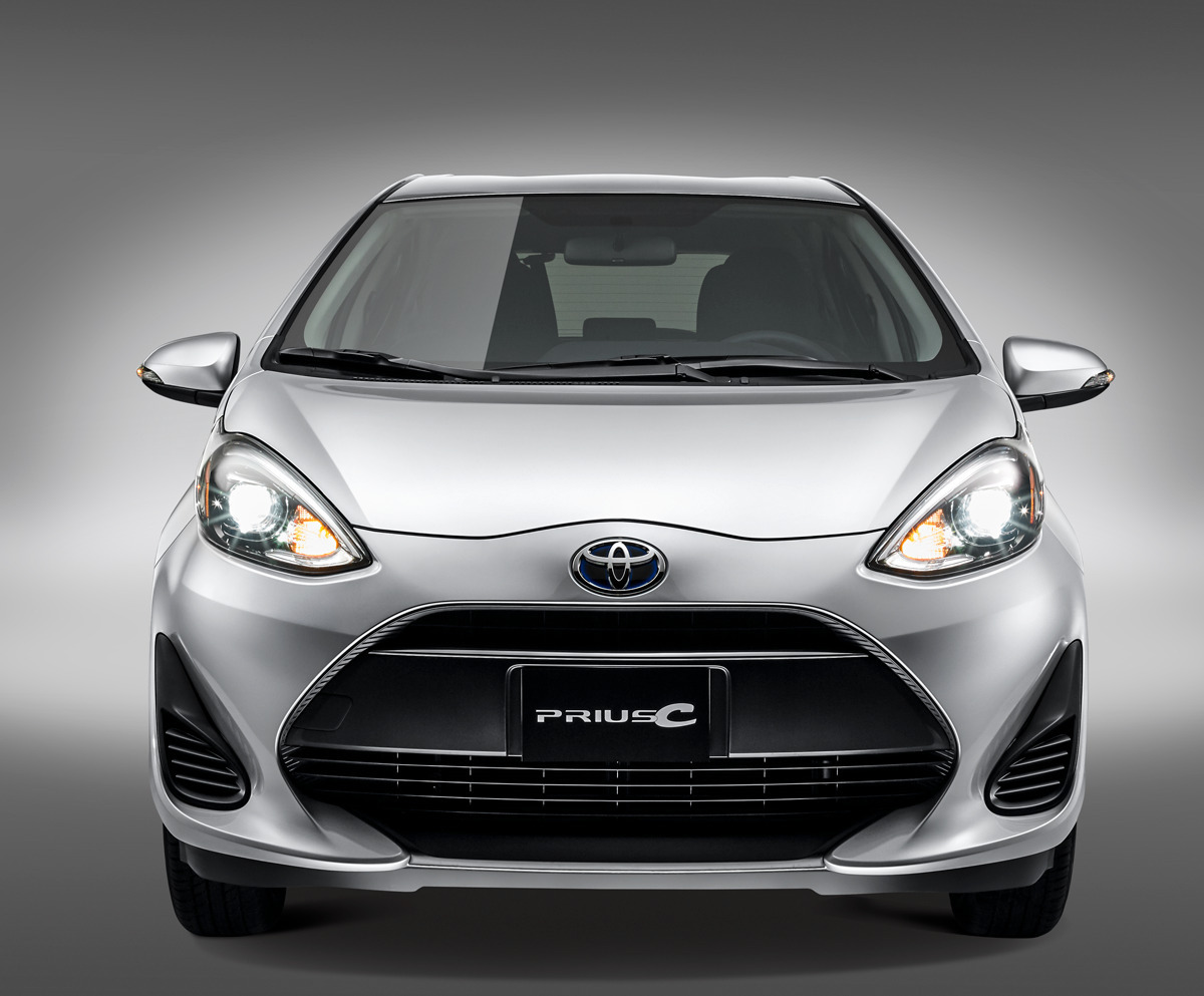 Más del 33% de las ventas de Toyota en marzo fueron modelos híbridos