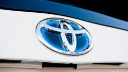 Los híbridos de Toyota ya representan más de 30% de sus ventas