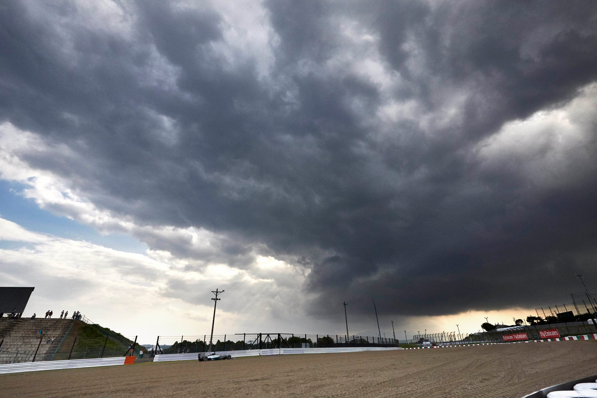 El Gran Premio de Japón es amenazado por la llegada del Tifón Phanfone