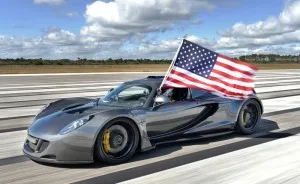 2014_venom_gt_world_speed_record_by_hennessey-wide