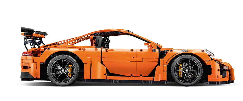 Porsche GT3 RS hecho de LEGO...