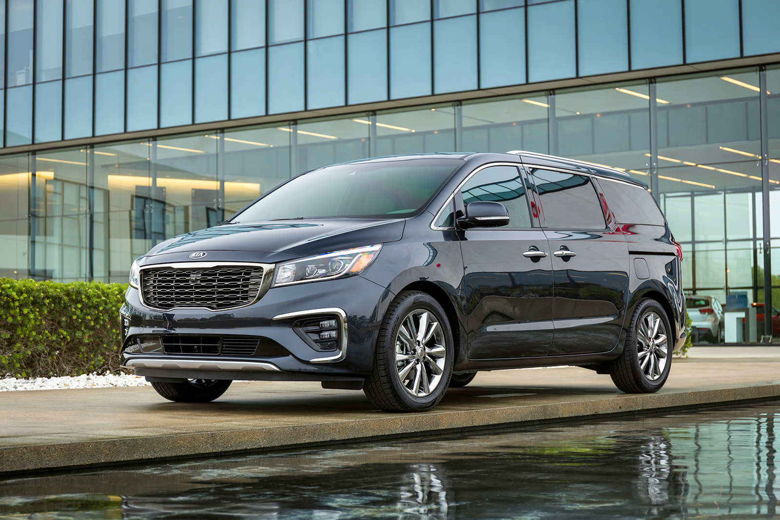 2019 kia sedona 01
