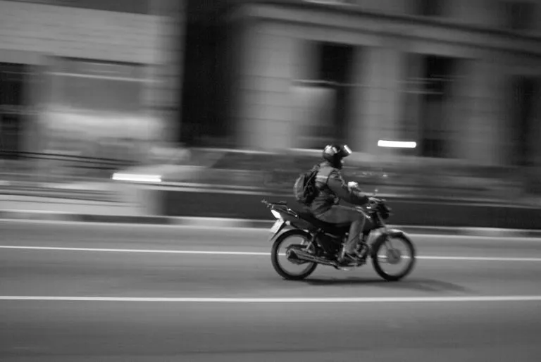 Motocicletas sí circulan en CDMX y EDOMEX