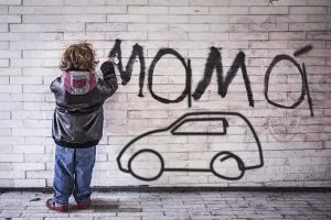 ¿Qué evalúa mamá antes de comprar un auto?