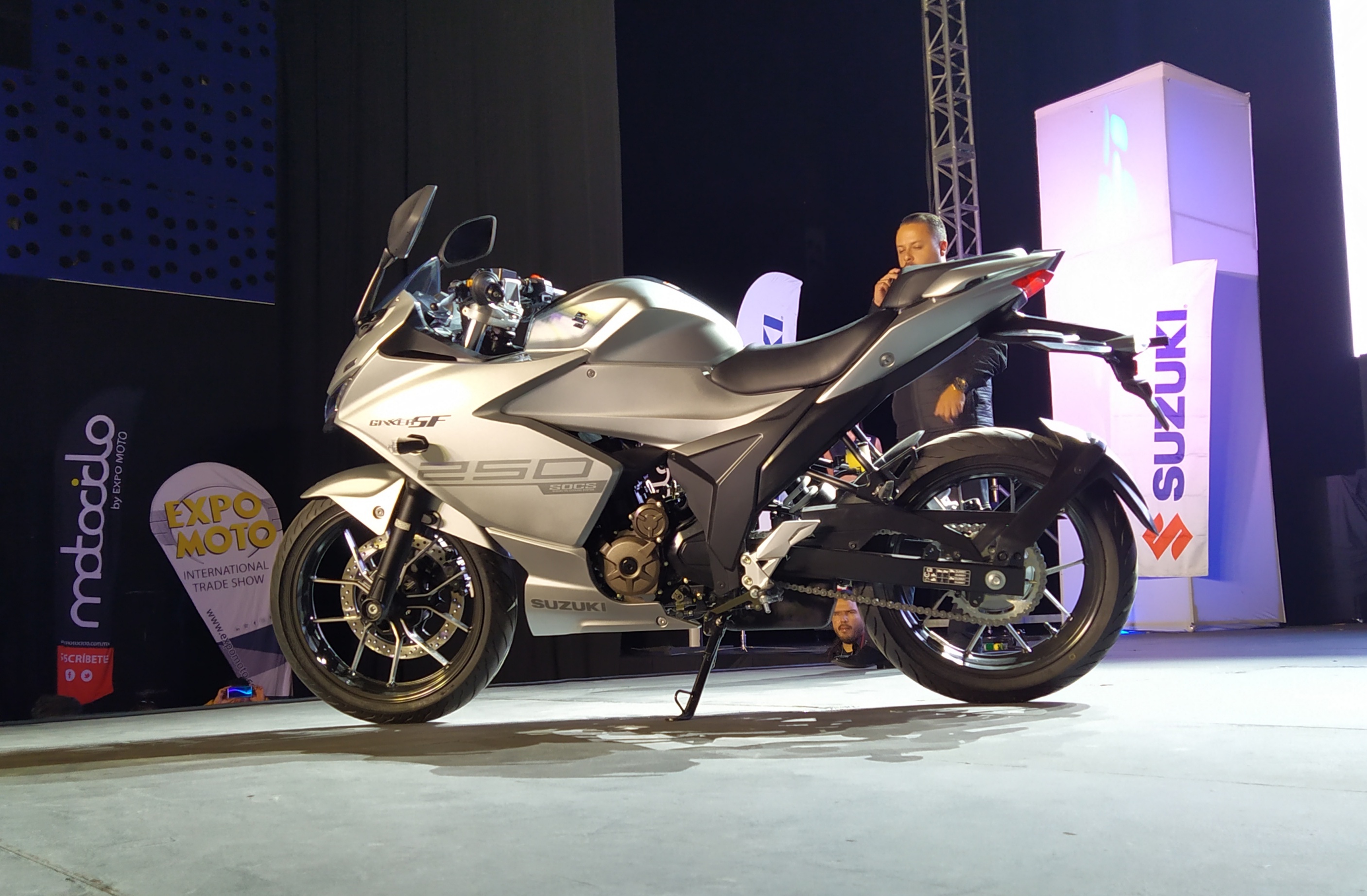 Gixxer SF 250 | Memo Lira