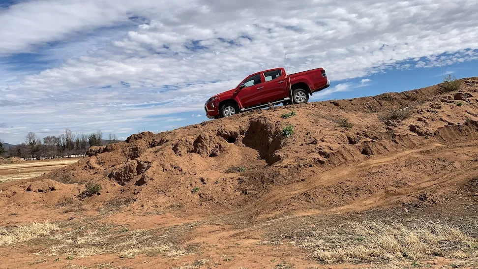 En qué cambió la nueva Mitsubishi L200