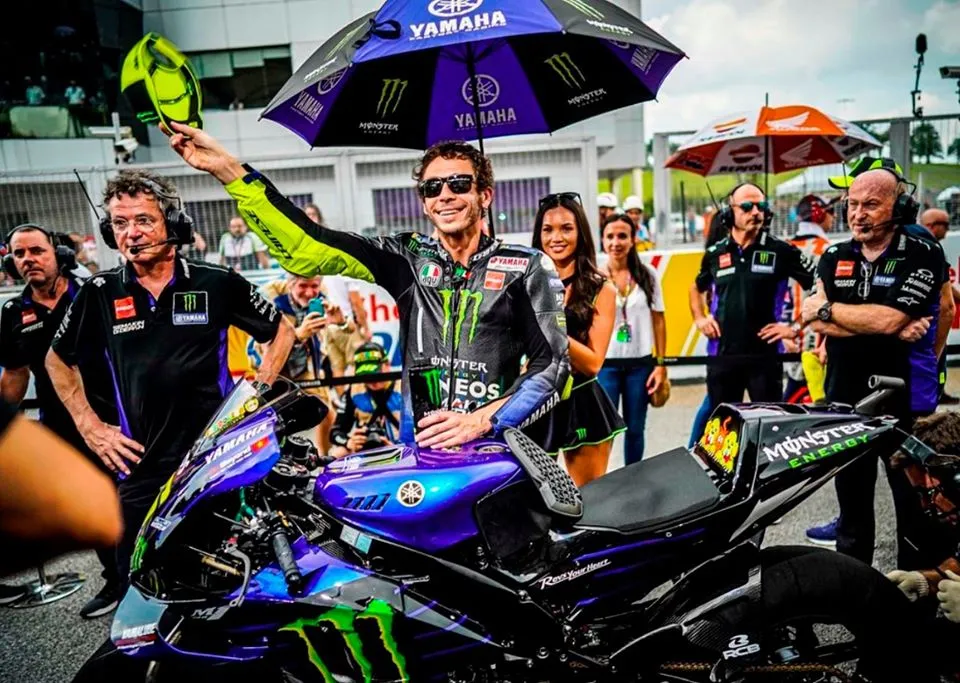 Valentino Rossi se queda sin equipo