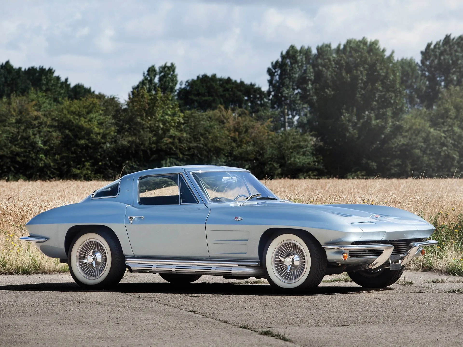 Chevrolet Corvette C2 Sting Ray