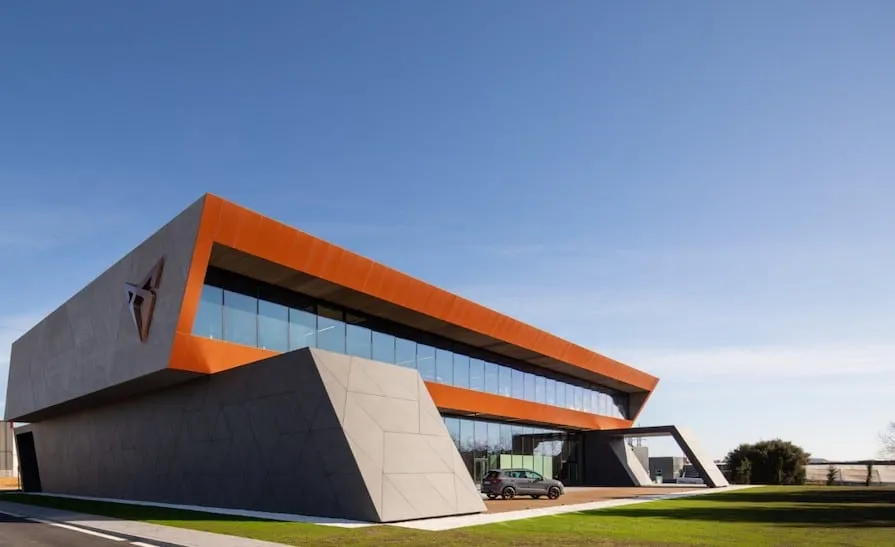 CUPRA Garage, abren la nueva sede de la marca en Martorell