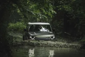 Land Rover Defender 90,