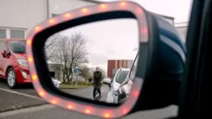 ¿Sabes qué es el “car dooring” y por qué es peligroso?
