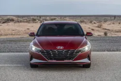 Hyundai Elantra 2022