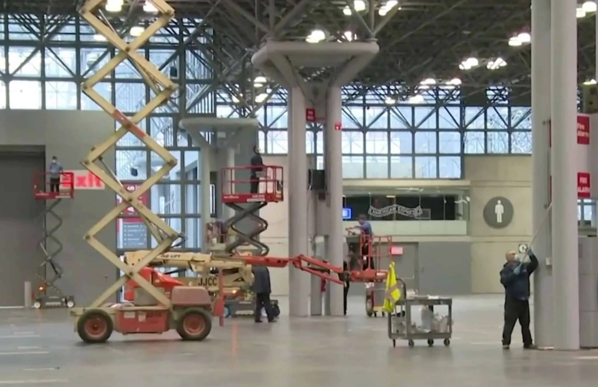 NY Auto Show Sede - hospital temporal