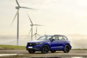 El SUV más poderoso de VW es híbrido y es el Touareg R