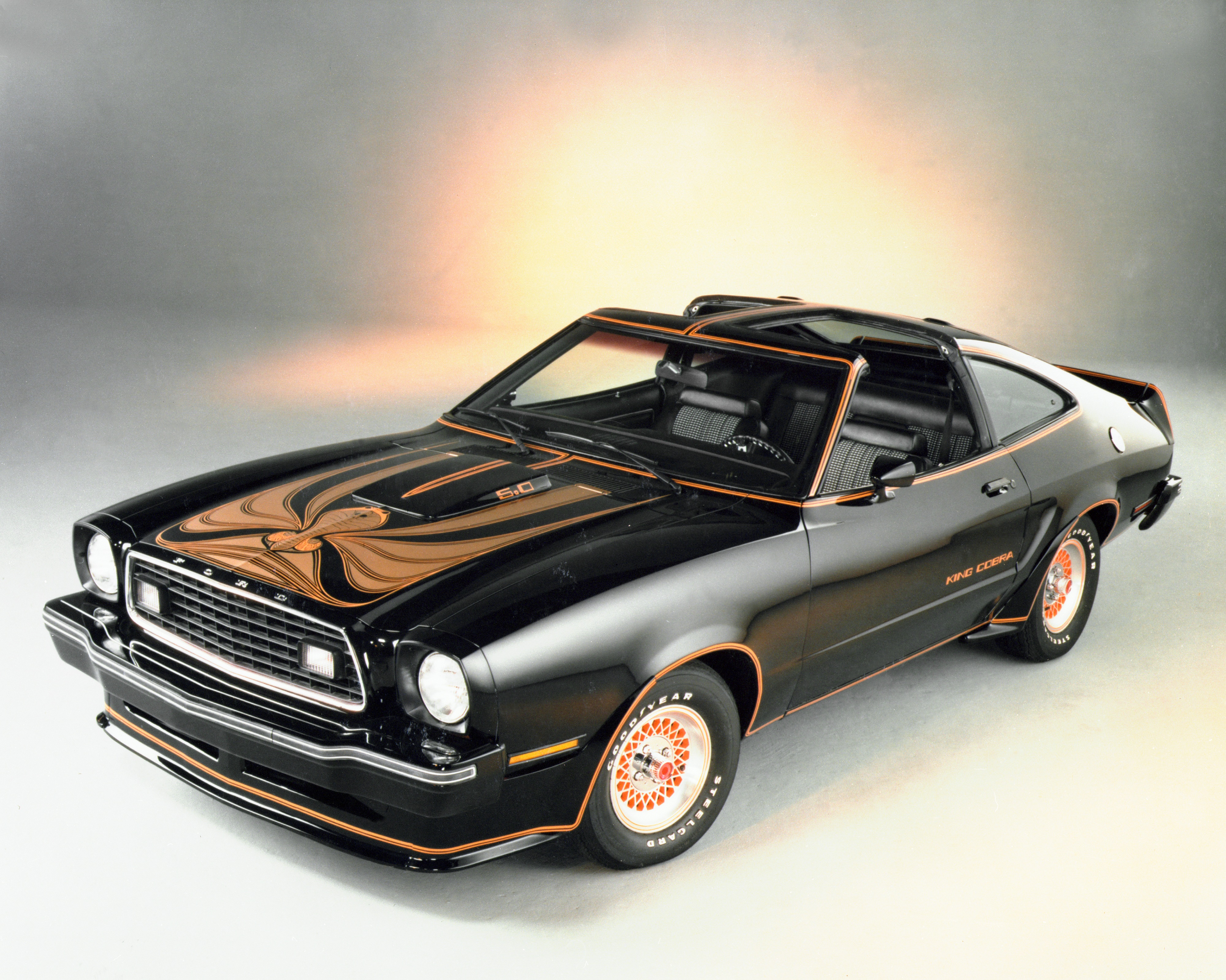 1978 Ford Mustang II King | Memo Lira Mustang cumple 56 años