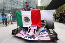 Sergio Pérez reducirá su sueldo de manera voluntaria