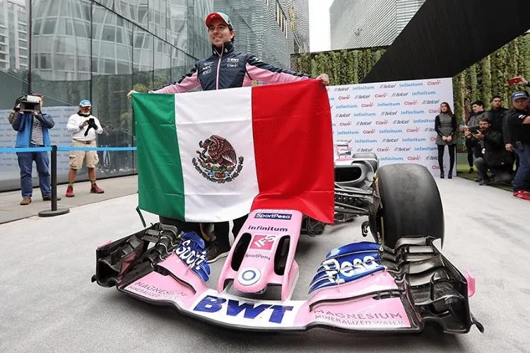 Sergio Pérez reducirá su sueldo de manera voluntaria