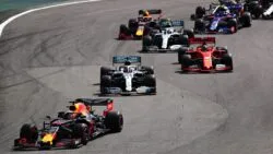 La temporada 2020 de F1 podría arrancar a puerta cerrada