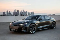 Audi e-tron GT- el color de auto que refleja lujo y exclusividad