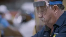 Ford protectores faciales covid-19