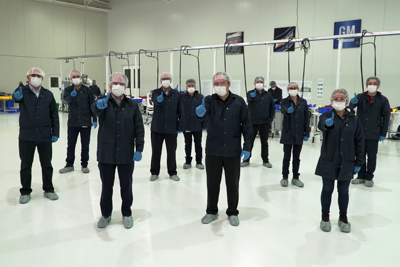 General Motors produce mascarillas | Memo Lira