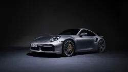 Porsche extiende garantía en sus vehículos tres meses