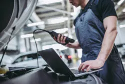 ¿Cómo mantener en buenas condiciones tu auto en esta cuarentena?