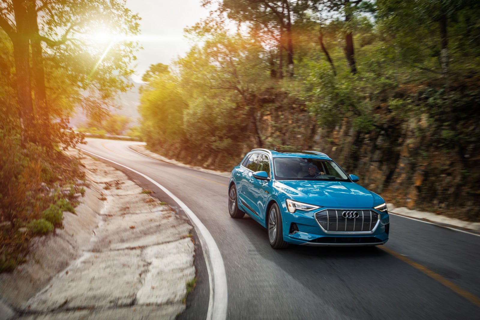 tracción quattro eléctrica | Memo Lira