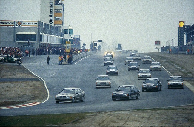El Mercedes-Benz 190E que fue de Ayrton Senna y sigue circulando