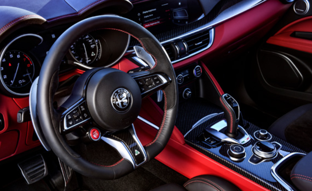 48 Stelvio Quadrifoglio | Memo Lira Stelvio Quadrifoglio