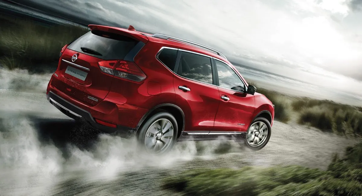 X-TRAIL-HYBRID-exterior-19-terantbwa-uslhd-beauty-copiloto.jpg.ximg.l_12_h.smart