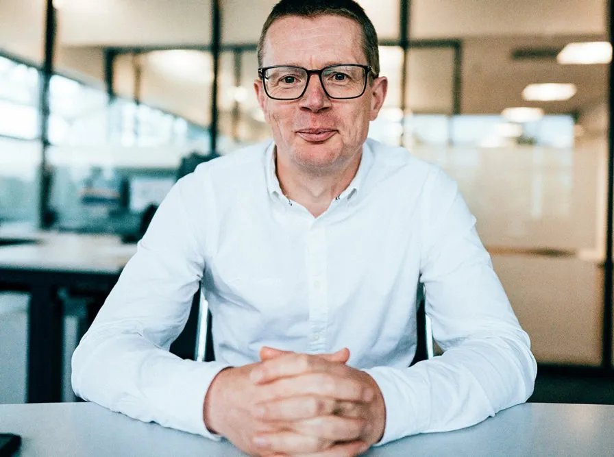 Andy Cowell dejará el cargo de jefe de motores en Mercedes