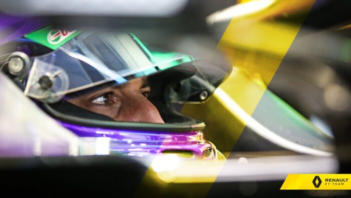 Ricciardo en contra de la parrilla invertida 