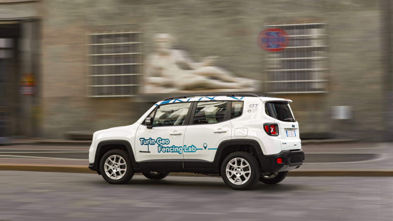 Jeep Renegade 4xe Turin Geofencing Lab4 | Memo Lira