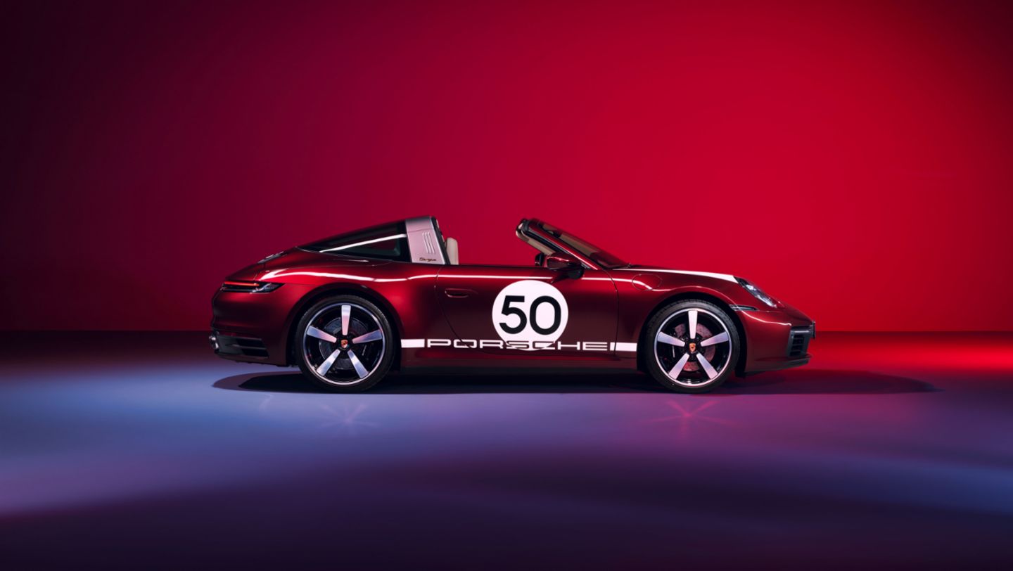 Porsche 911 Targa 4S Heritage Design Edition | Memo Lira
