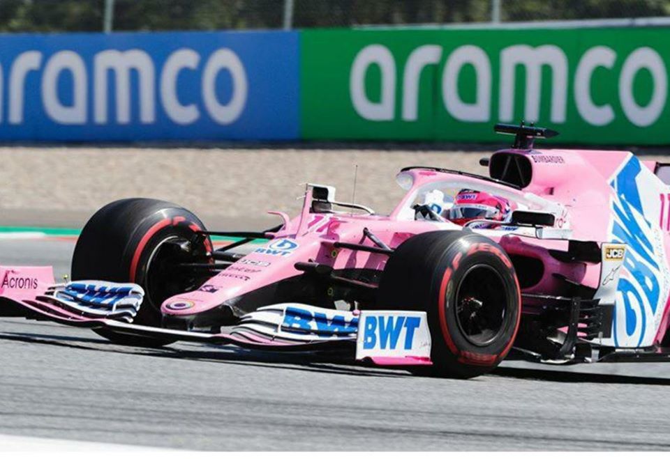 Sergio Pérez acaricia el podio en Austria