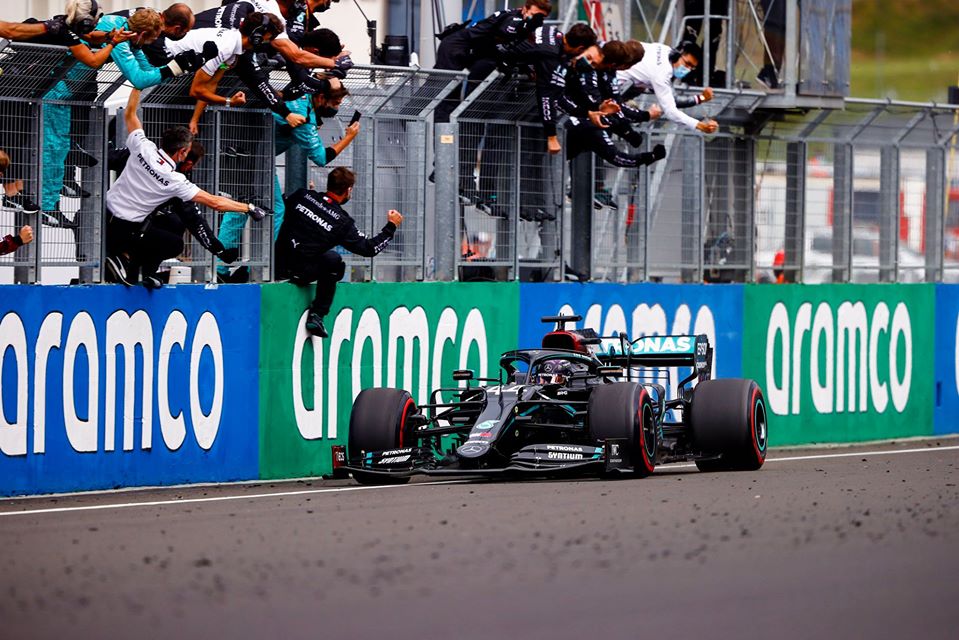 Mercedes continuará desarrollando el DAS