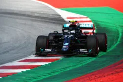 Valtteri Bottas consigue la primera pole position de la temporada
