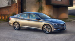 Jetta mantiene el paso firme en ventas