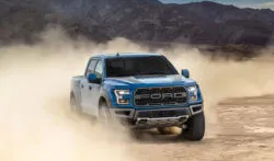 Martes de deportivos: Ford Raptor, Cheyenne High Country y RAM Laramie Sport.