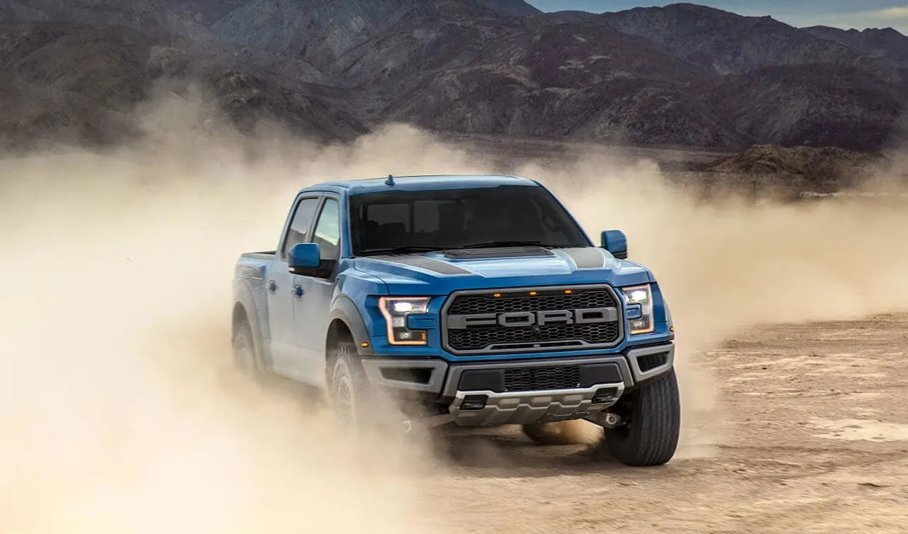 Martes de deportivos: Ford Raptor, Cheyenne High Country y RAM Laramie Sport.