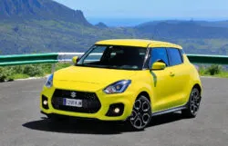 Martes de deportivos: Swift Sport Boosterjet, Ibiza FR y Sandero R.S.