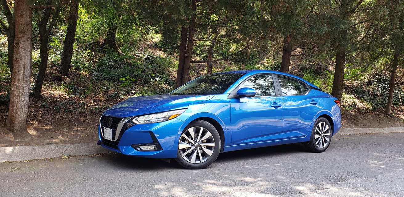 Nissan Sentra 2020 side | Memo Lira Nissan Sentra 2020 side