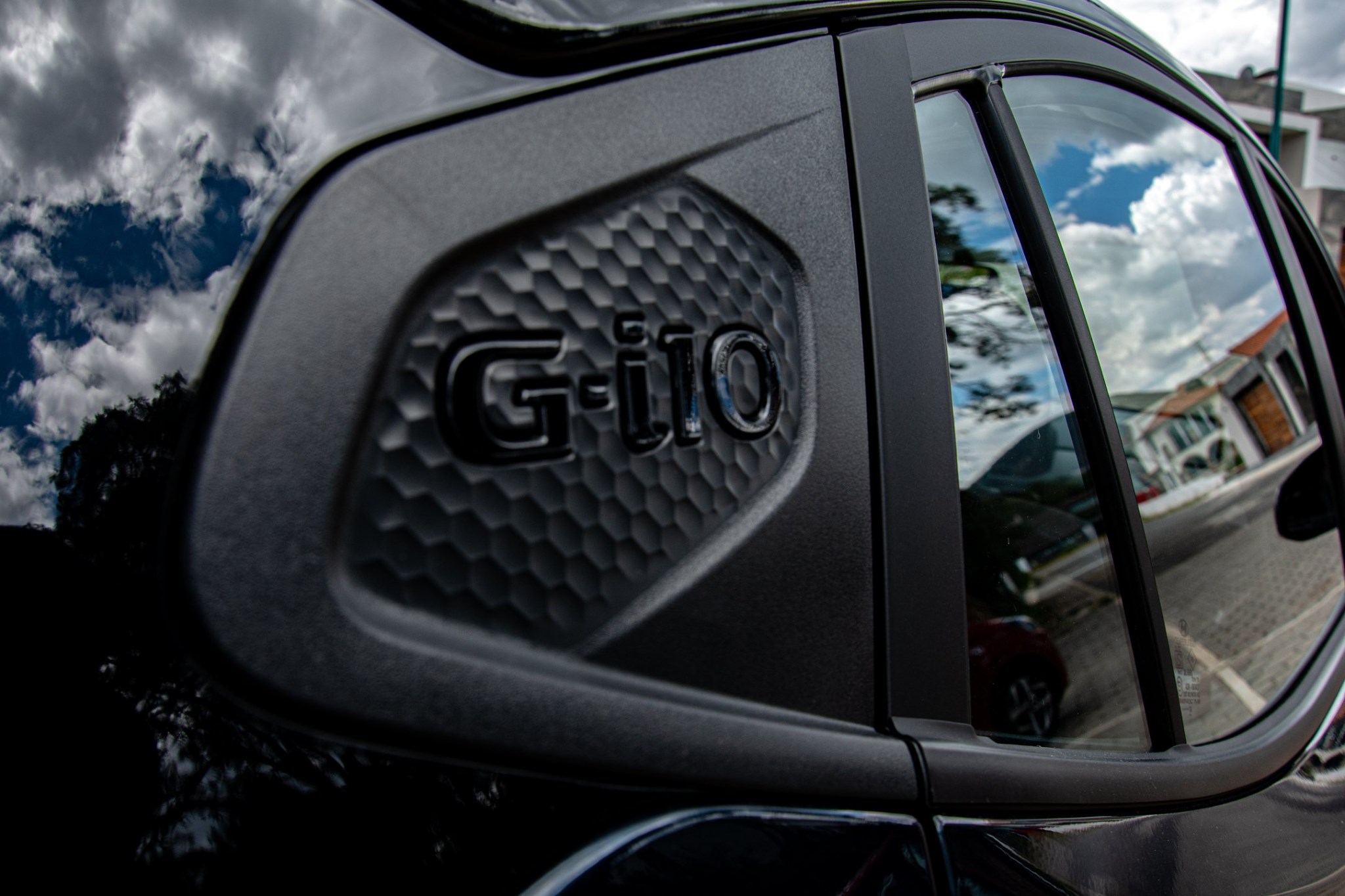 Hyundai Grand i10 2021 HB badge | Memo Lira