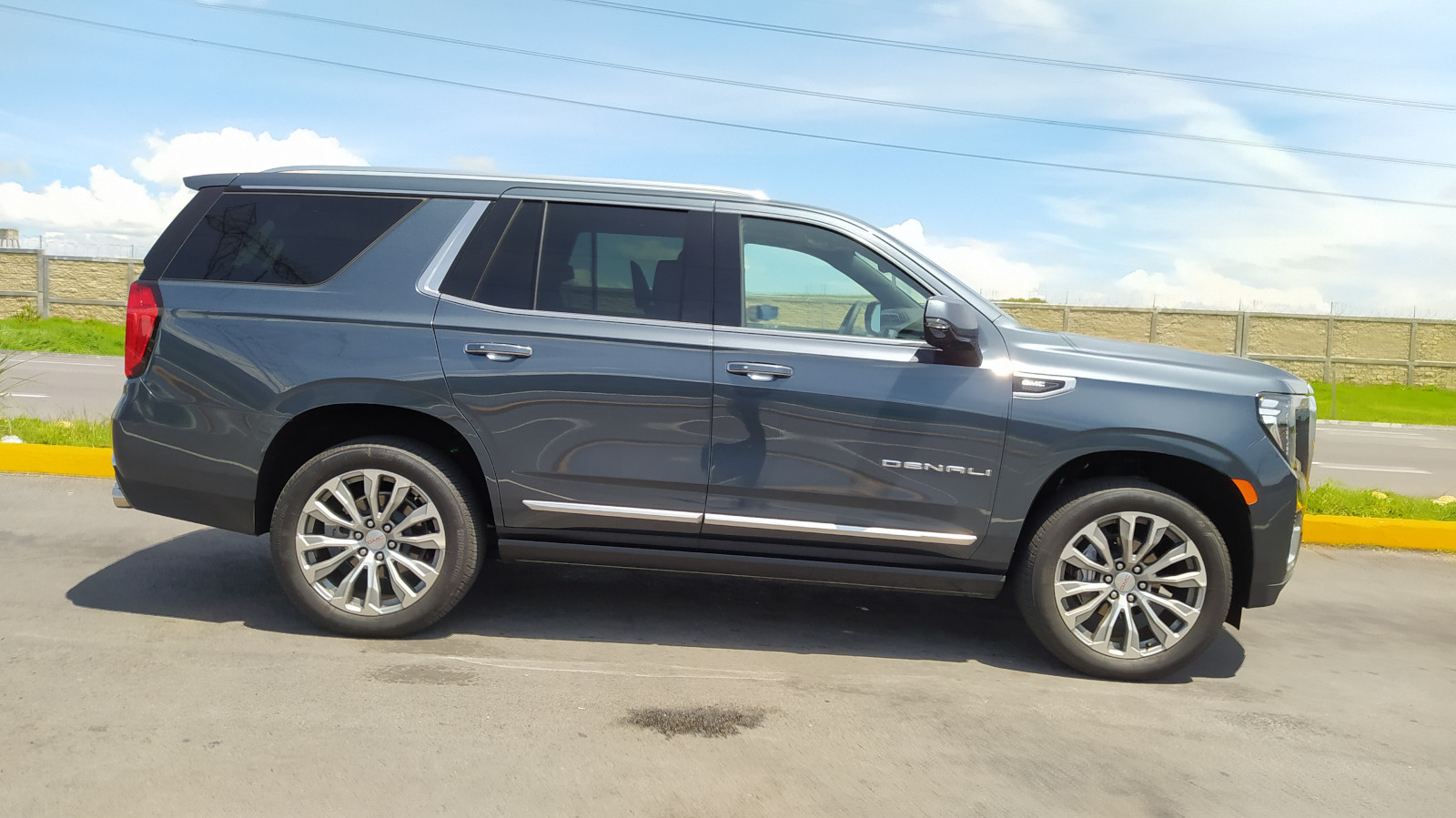 GMC Yukon Denali 2021 lujo imponente 4 | Memo Lira