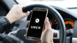 Uber apuesta por la electrificación de su flota
