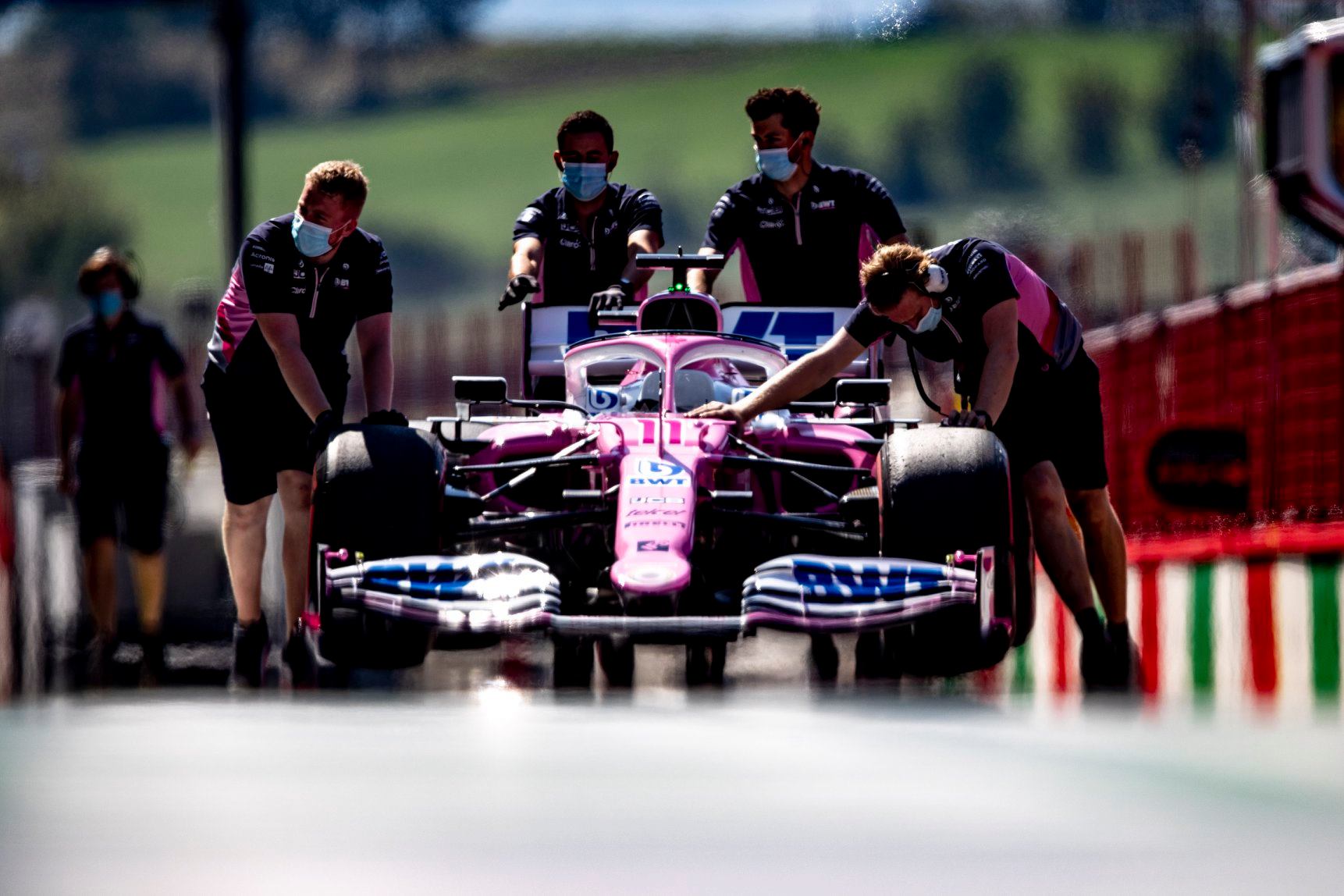 La FIA sancionará a Racing Point por el caso positivo de COVID de Stroll