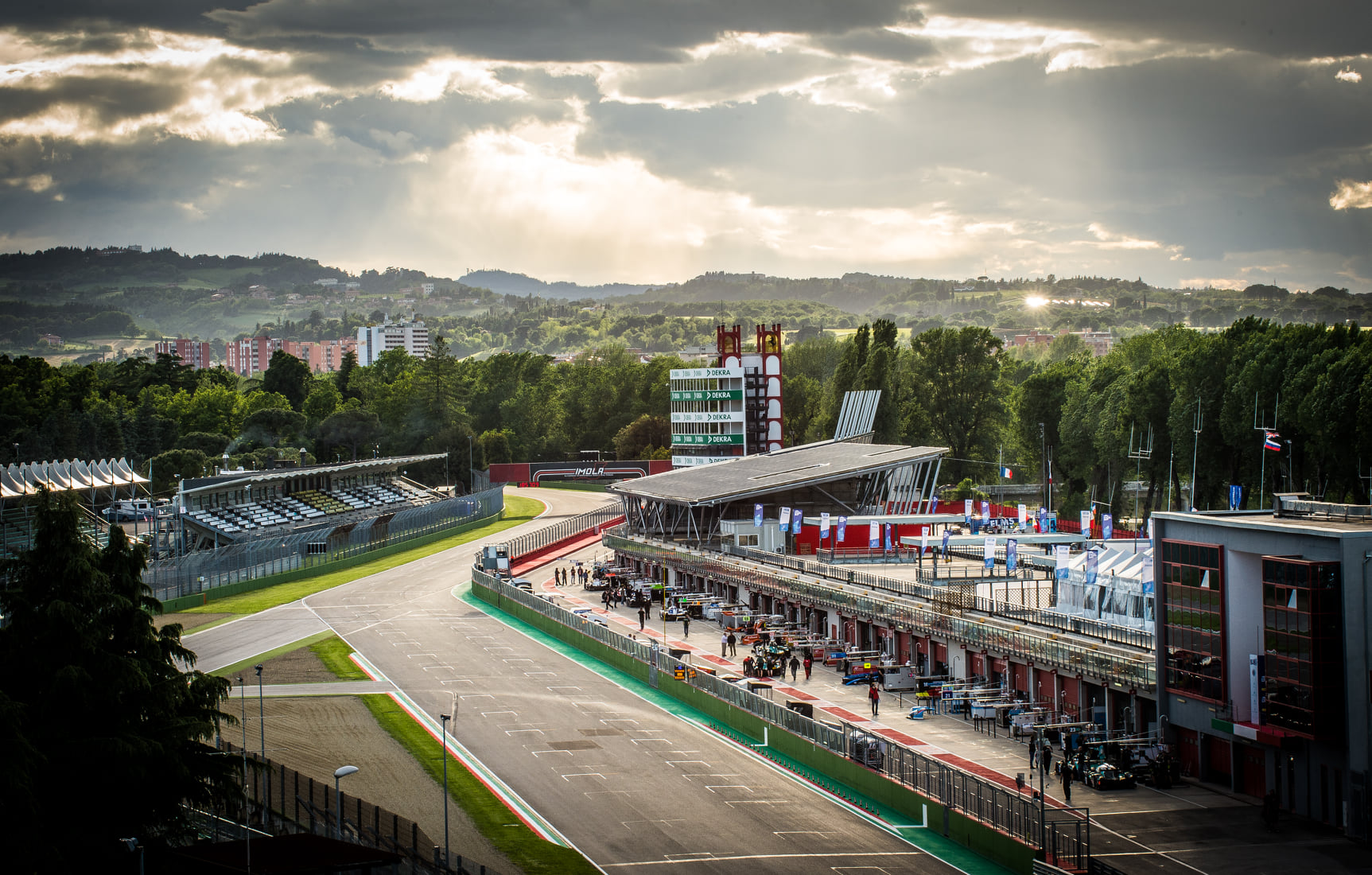 El Gran Premio en Imola se llevará a cabo a puerta cerrada | Memo Lira El Gran Premio en Imola se llevará a cabo a puerta cerrada