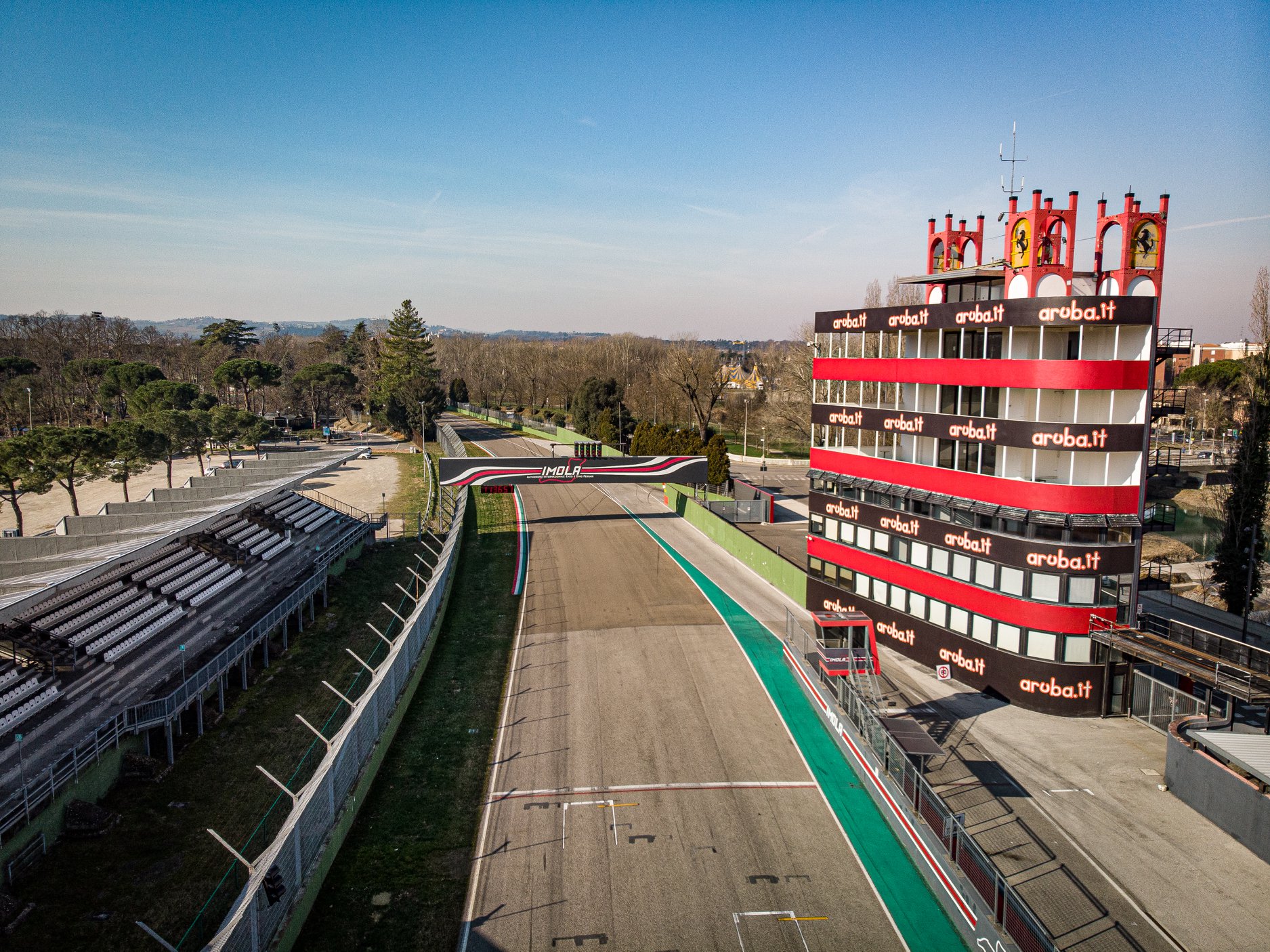 El Gran Premio en Imola se llevará a cabo a puerta cerrada | Memo Lira El Gran Premio en Imola se llevará a cabo a puerta cerrada